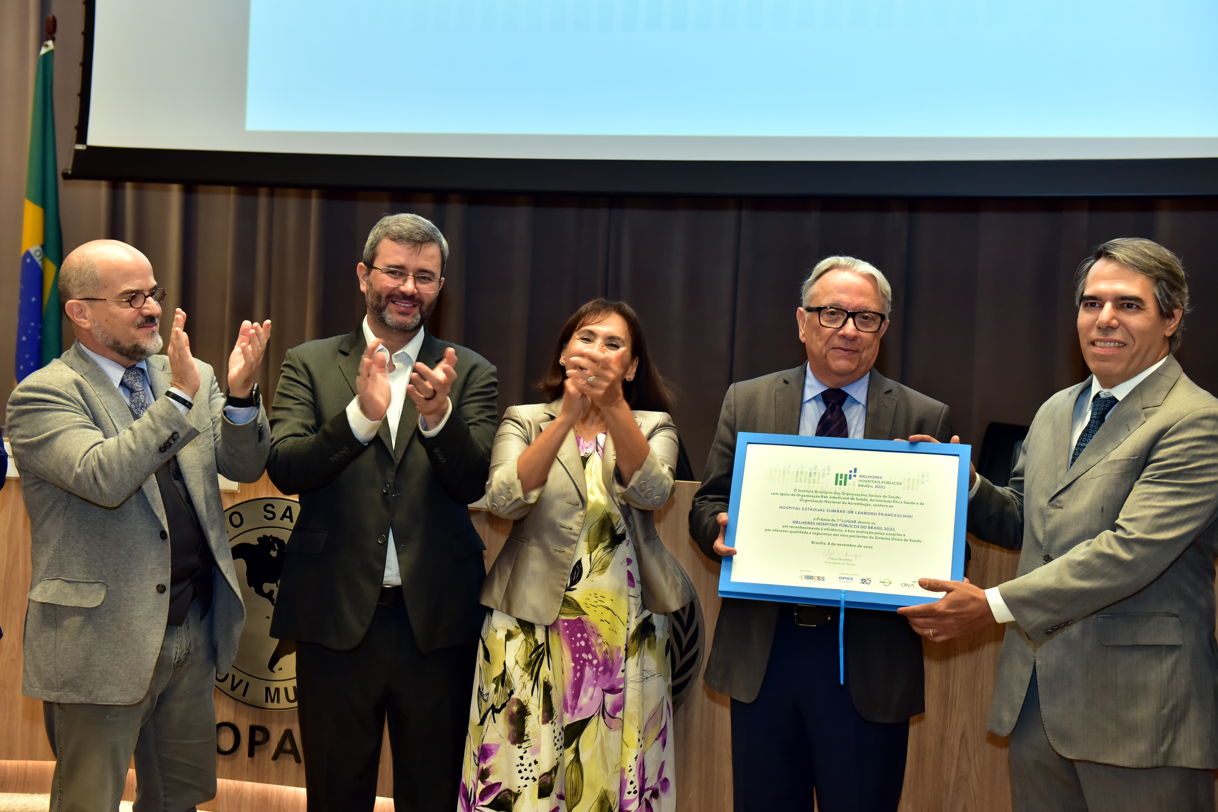 Doença degenerativa: tire dúvidas de Alzheimer e Parkinson - 15/11/2023 -  Equilíbrio e Saúde - Folha